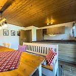 Vakantiehuis Steibis *