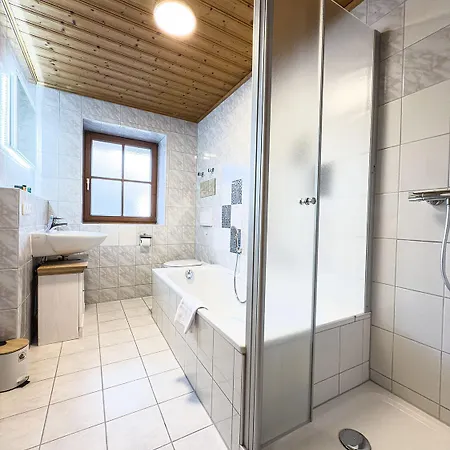 Semesterbostad Steibis